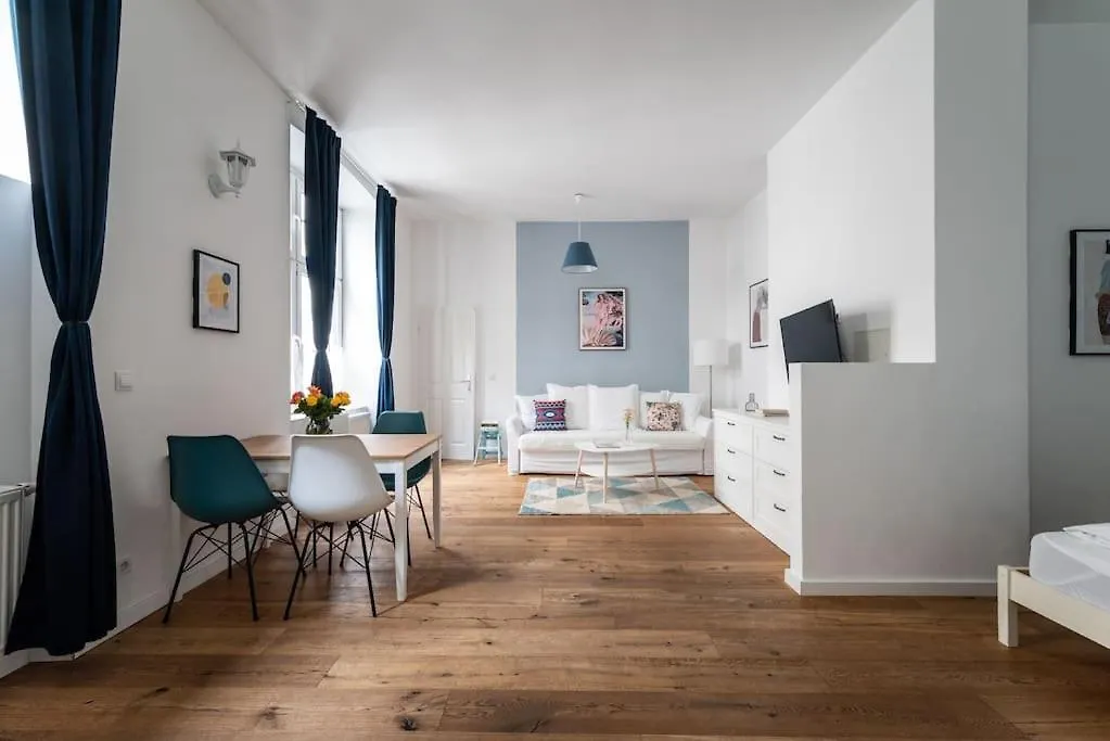 Chic Studio Near Metro & Center By Hm Vienna