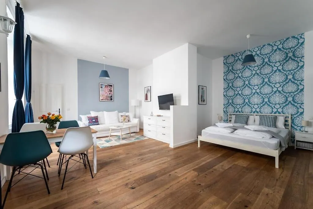 Chic Studio Near Metro & Center By Hm Vienna 0*,
